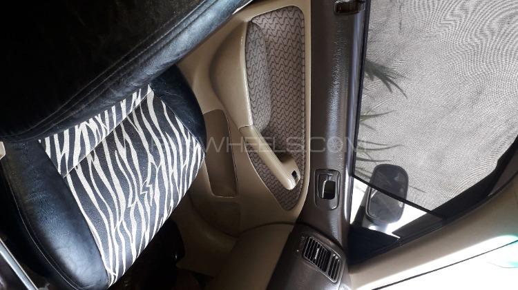 ہونڈا سوک 2005 for Sale in گجرانوالہ ہونڈا سوک 2005 for Sale in گجرانوالہ Image-8