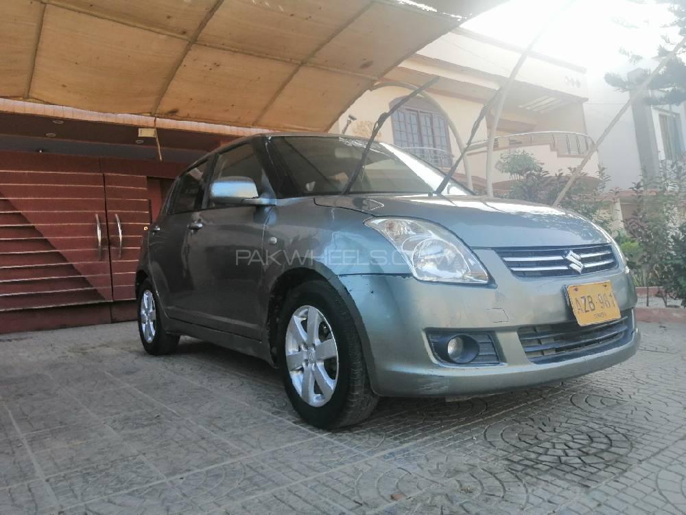سوزوکی سوئفٹ 2013 for Sale in کراچی سوزوکی سوئفٹ 2013 for Sale in کراچی Image-2