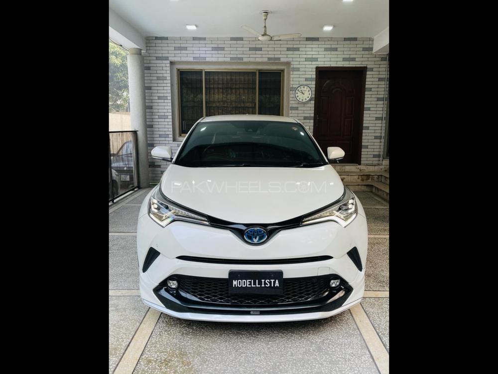 Toyota C-HR 2017 for Sale in Lahore Image-1
