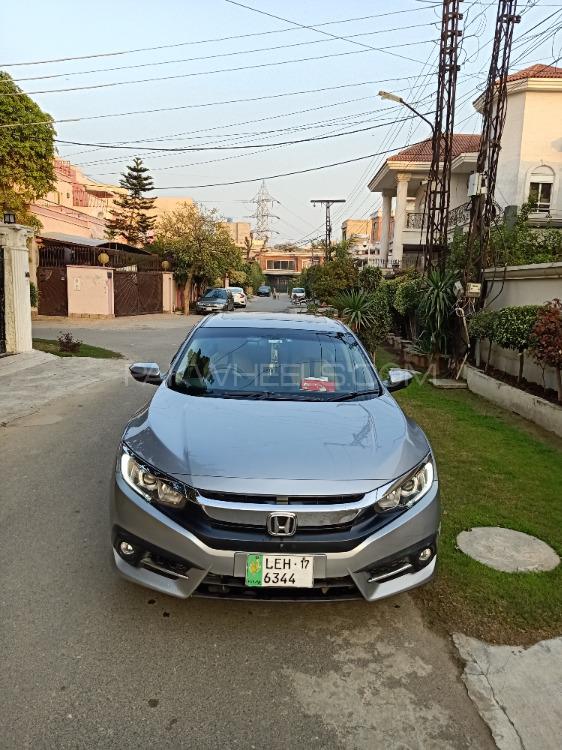 Honda Civic 2017 for Sale in Lahore Image-1