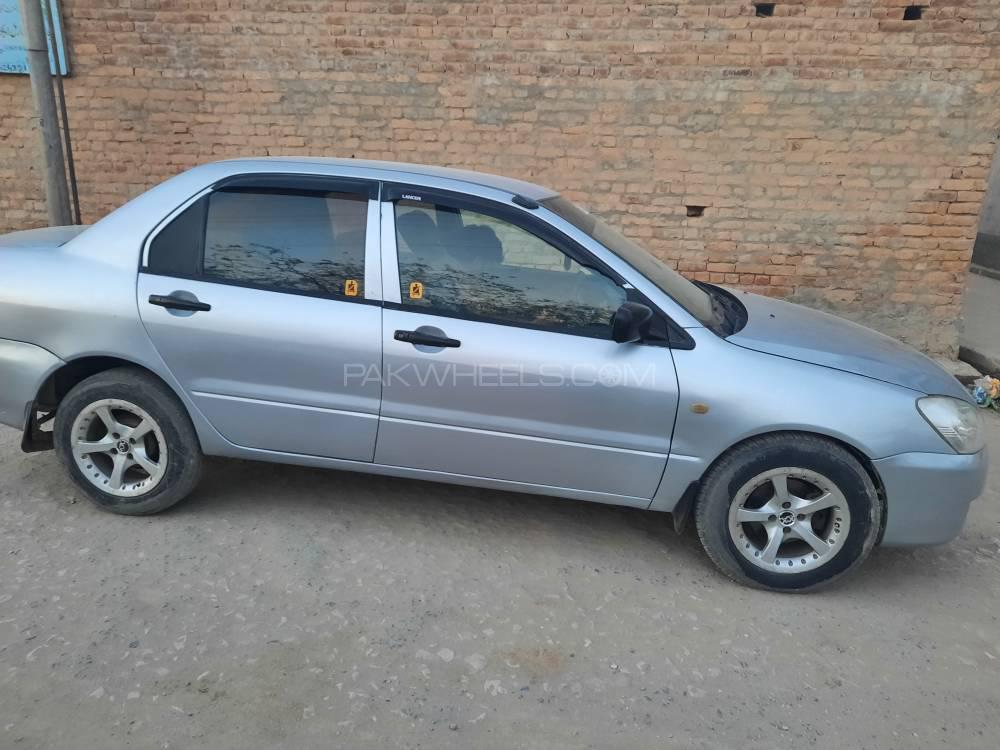 Mitsubishi Lancer 2005 for Sale in Talagang Image-1