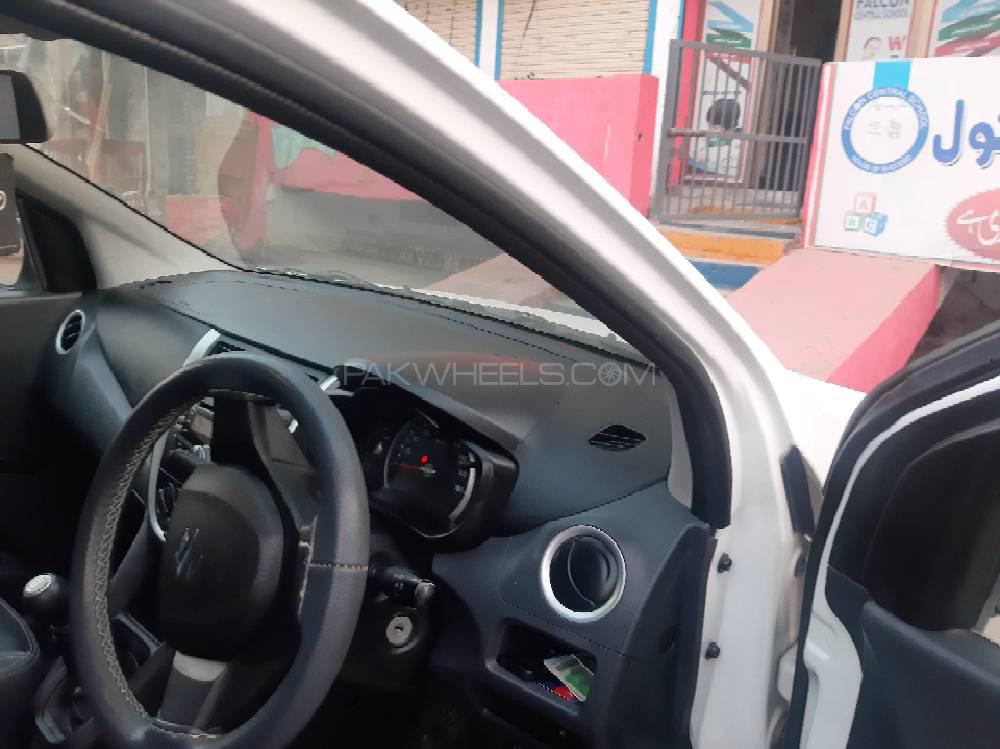 Suzuki Cultus 2019 for Sale in Gujranwala Suzuki Cultus 2019 for Sale in Gujranwala Image-4