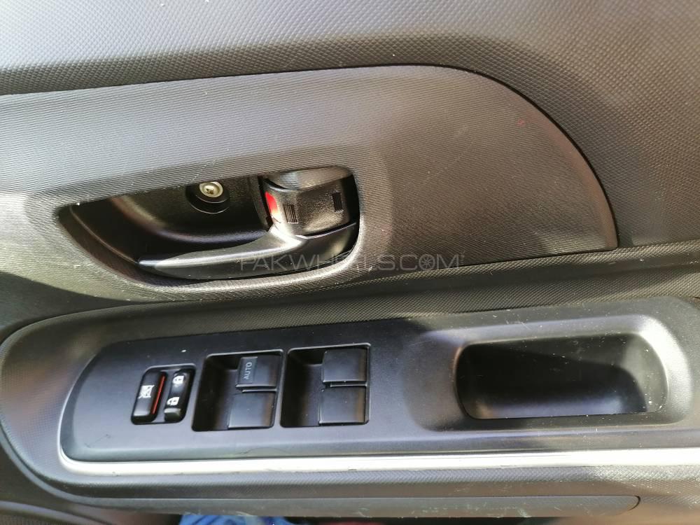 Toyota Aqua 2017 for Sale in Lahore Toyota Aqua 2017 for Sale in Lahore Image-7