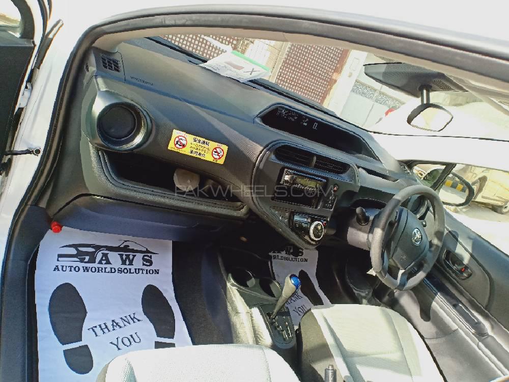 Toyota Aqua 2017 for Sale in Karachi Toyota Aqua 2017 for Sale in Karachi Image-5