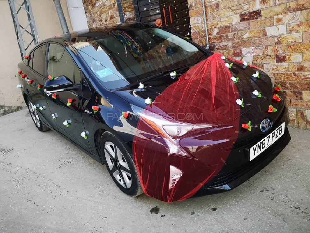 Toyota Prius 2018 for Sale in Attock Image-1