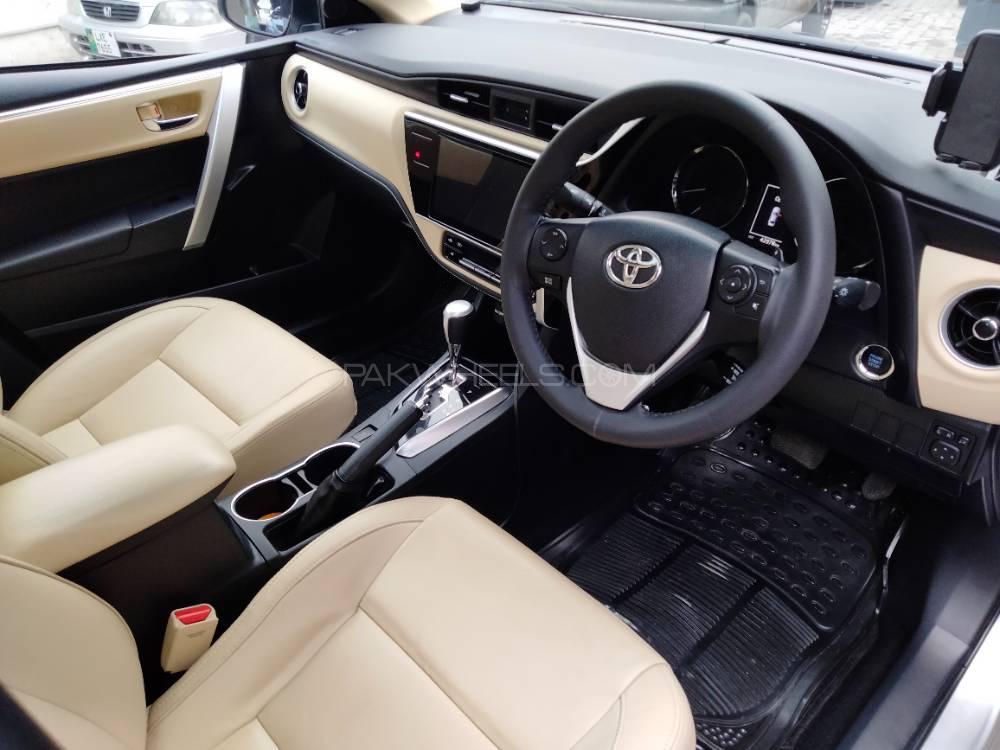 Toyota Corolla 2018 for Sale in Lahore Toyota Corolla 2018 for Sale in Lahore Image-11