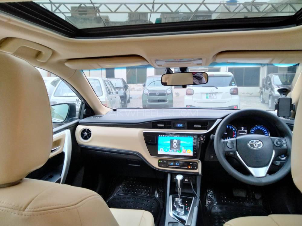 Toyota Corolla 2018 for Sale in Lahore Toyota Corolla 2018 for Sale in Lahore Image-15