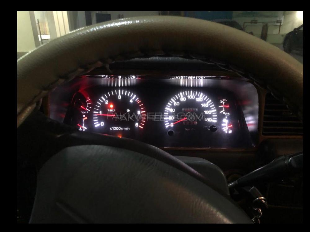 Toyota Land Cruiser 1992 for Sale in Lahore Toyota Land Cruiser 1992 for Sale in Lahore Image-6