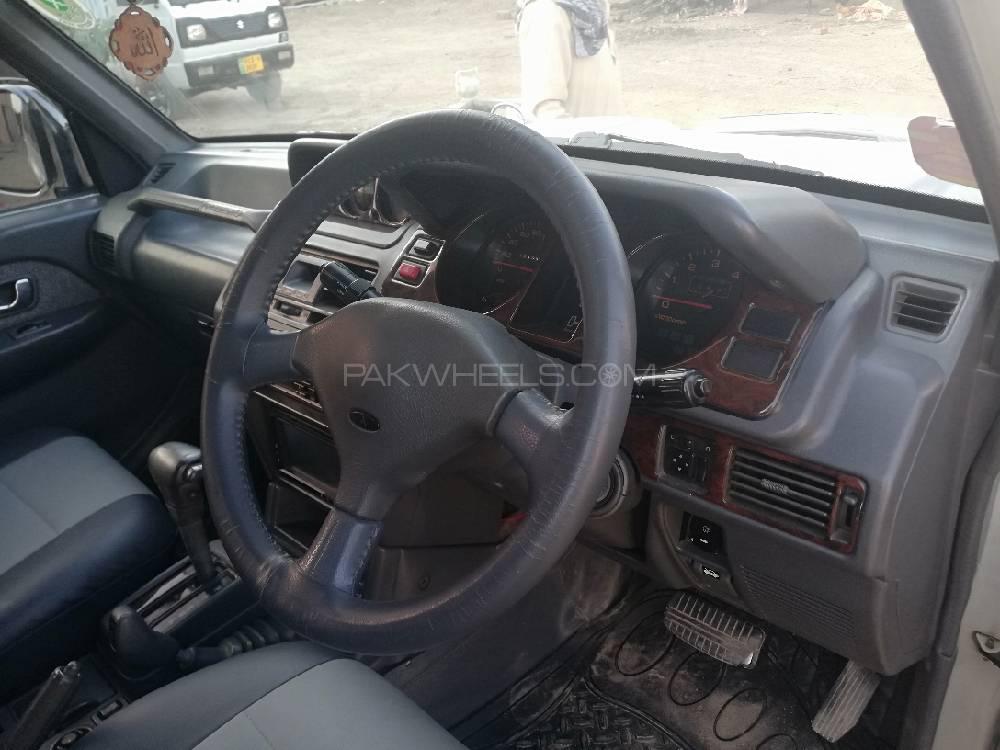 مٹسوبیشی پجیرو 1997 for Sale in اسلام آباد مٹسوبیشی پجیرو 1997 for Sale in اسلام آباد Image-4