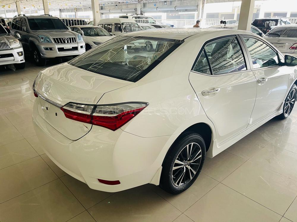Toyota Corolla 2020 for Sale in Peshawar Toyota Corolla 2020 for Sale in Peshawar Image-4