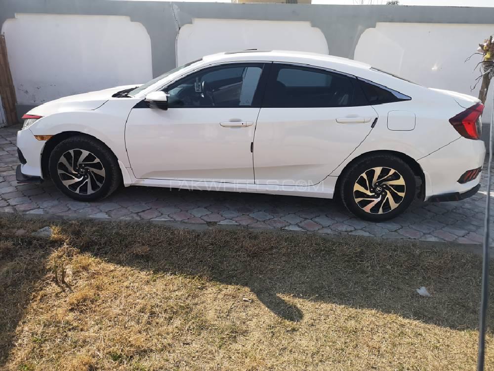 Honda Civic 2018 for Sale in Gujar Khan Image-1