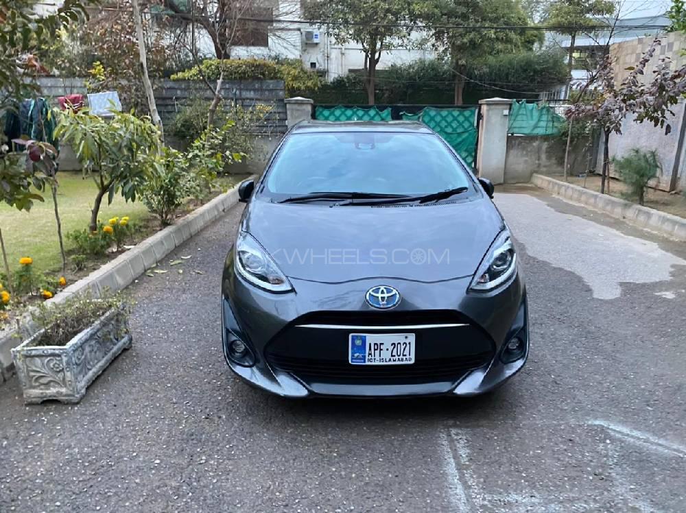 Toyota Aqua 2017 for Sale in Rawalpindi Image-1