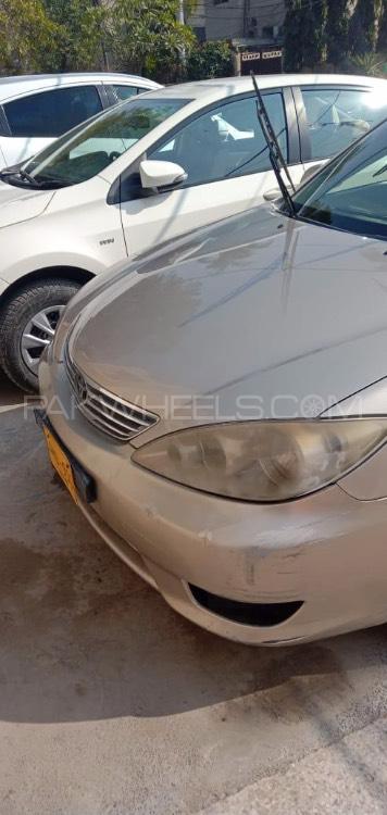 Toyota Camry 2004 for Sale in Lahore Image-1