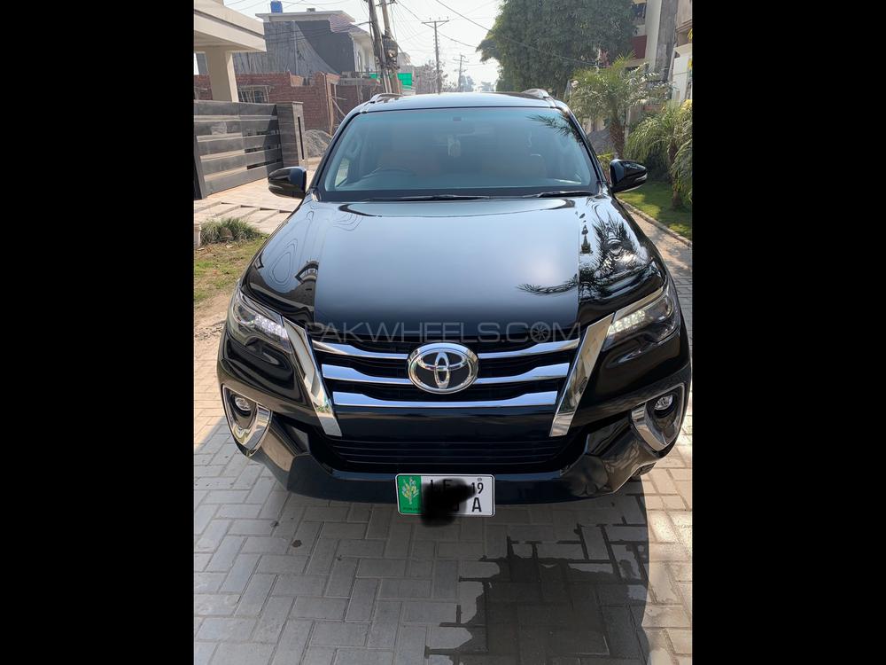 Toyota Fortuner 2019 for Sale in Sialkot Toyota Fortuner 2019 for Sale in Sialkot Image-4