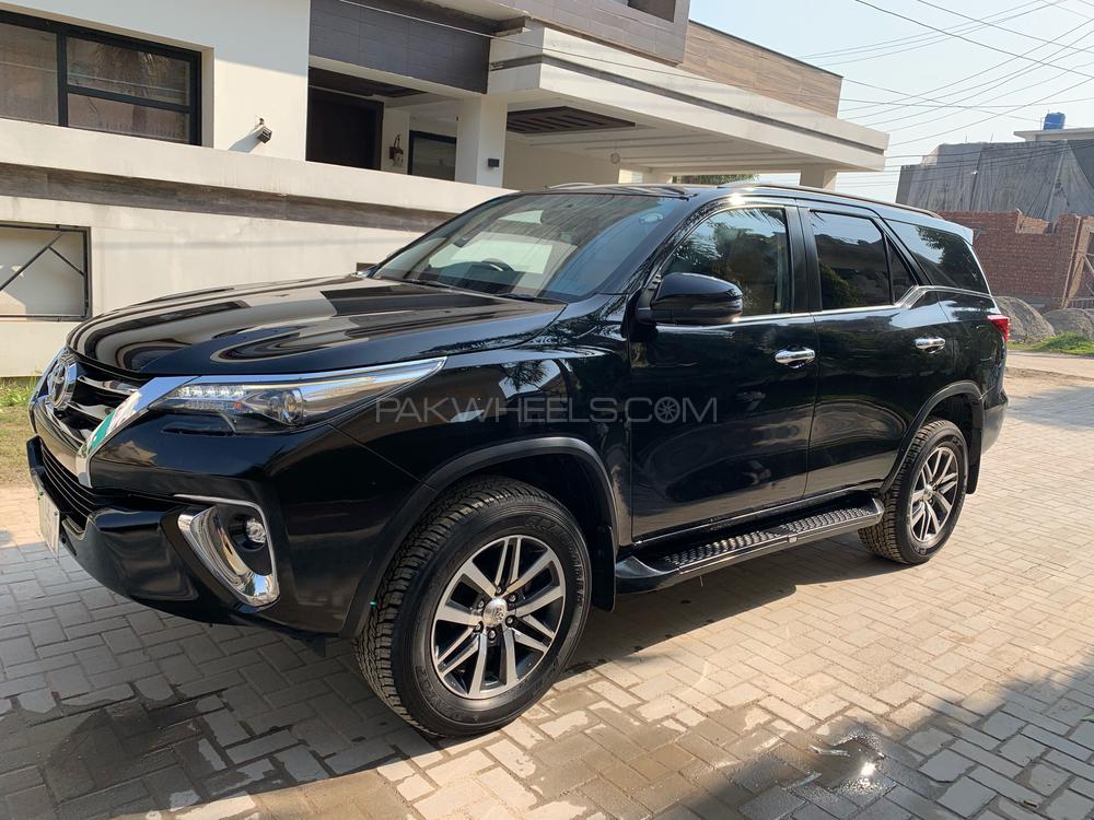 Toyota Fortuner 2019 for Sale in Sialkot Toyota Fortuner 2019 for Sale in Sialkot Image-12
