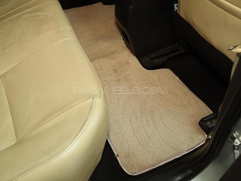 Toyota Passo Marflex Floor Mats Premium Beige Toyota Passo Marflex Floor Mats Premium Beige Image-3