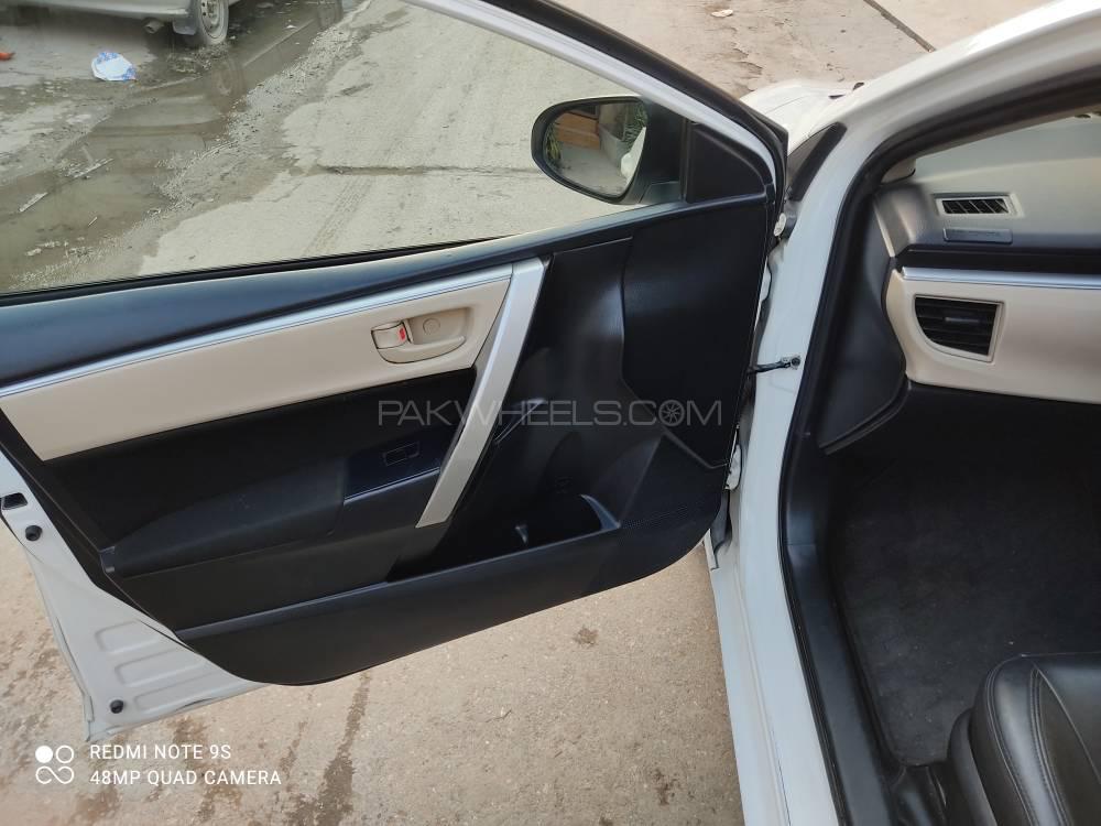 Toyota Corolla 2014 for Sale in Lahore Toyota Corolla 2014 for Sale in Lahore Image-3