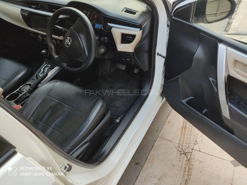 Toyota Corolla 2014 for Sale in Lahore Toyota Corolla 2014 for Sale in Lahore Image-4