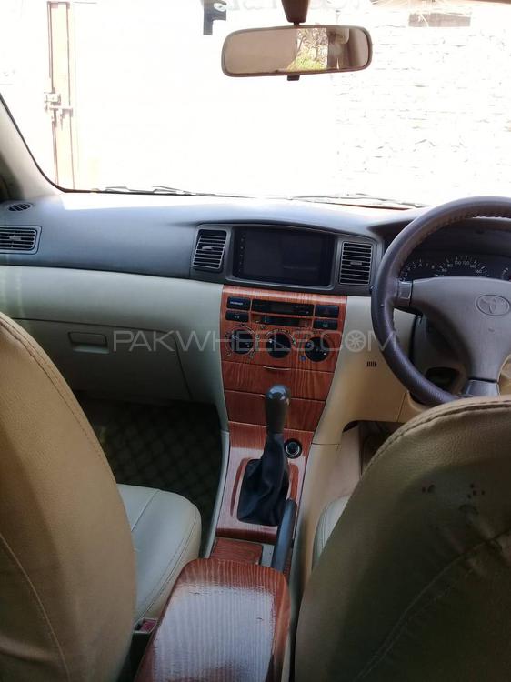 Toyota Corolla - 2004  Toyota Corolla - 2004  Image-3