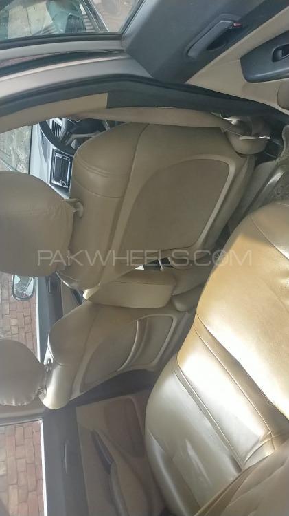 Honda Civic 2011 for Sale in Lahore Honda Civic 2011 for Sale in Lahore Image-11