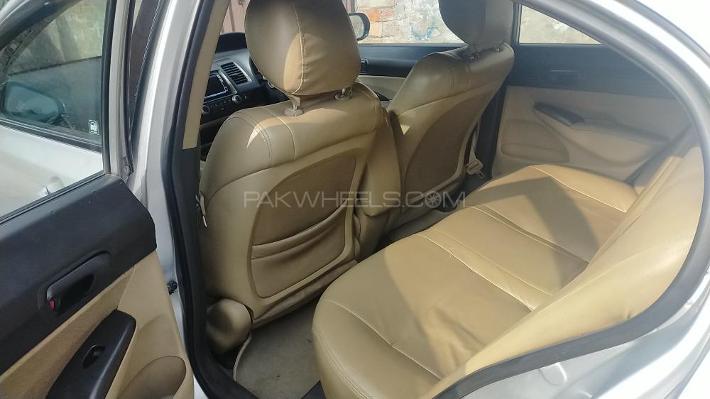 Honda Civic 2011 for Sale in Lahore Honda Civic 2011 for Sale in Lahore Image-15