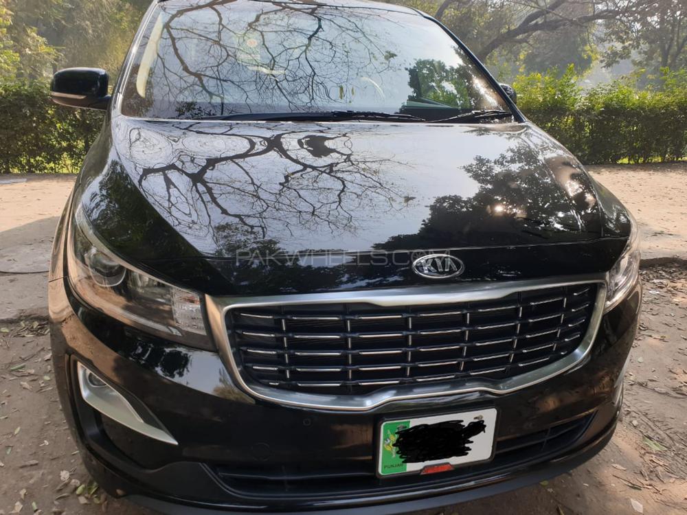 KIA Carnival 2019 for Sale in Lahore Image-1