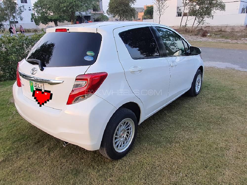 Toyota Vitz 2015 for Sale in Faisalabad Toyota Vitz 2015 for Sale in Faisalabad Image-3