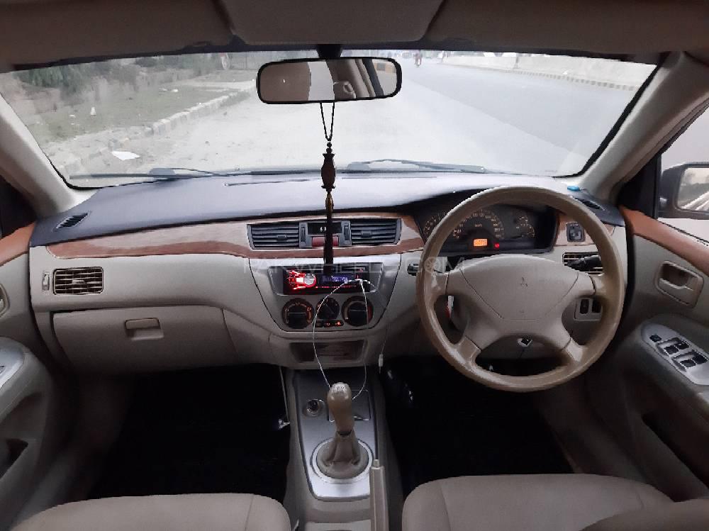 مٹسوبیشی لینسر 2006 for Sale in لاہور مٹسوبیشی لینسر 2006 for Sale in لاہور Image-5