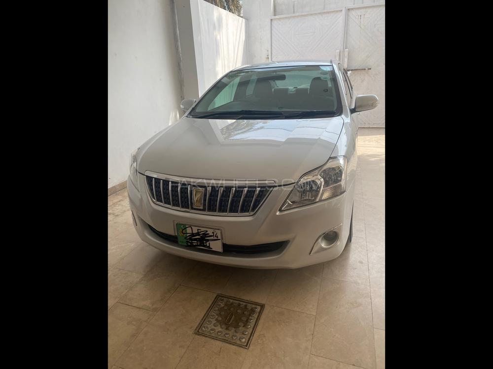Toyota Premio 2010 for Sale in Peshawar Image-1