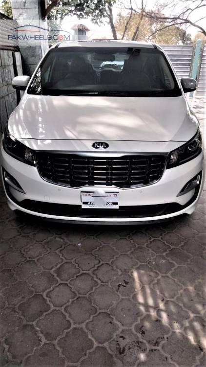 KIA Carnival 2020 for Sale in Lahore Image-1