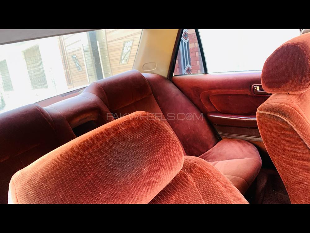 Toyota Cressida 1990 for Sale in Sahiwal Toyota Cressida 1990 for Sale in Sahiwal Image-19