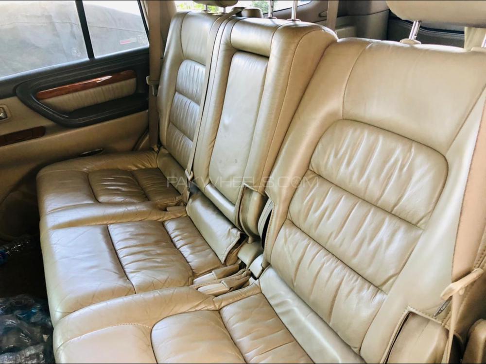 لیکزس ایل ایکس سیریز 2005 for Sale in اسلام آباد لیکزس ایل ایکس سیریز 2005 for Sale in اسلام آباد Image-10