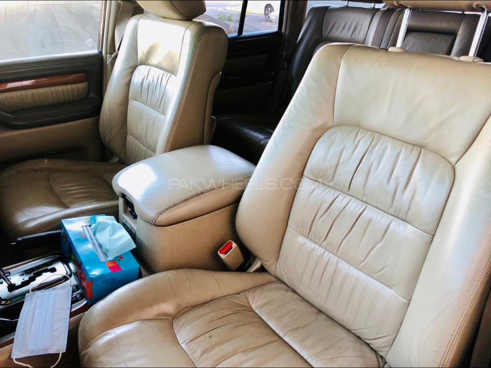 لیکزس ایل ایکس سیریز 2005 for Sale in اسلام آباد لیکزس ایل ایکس سیریز 2005 for Sale in اسلام آباد Image-9