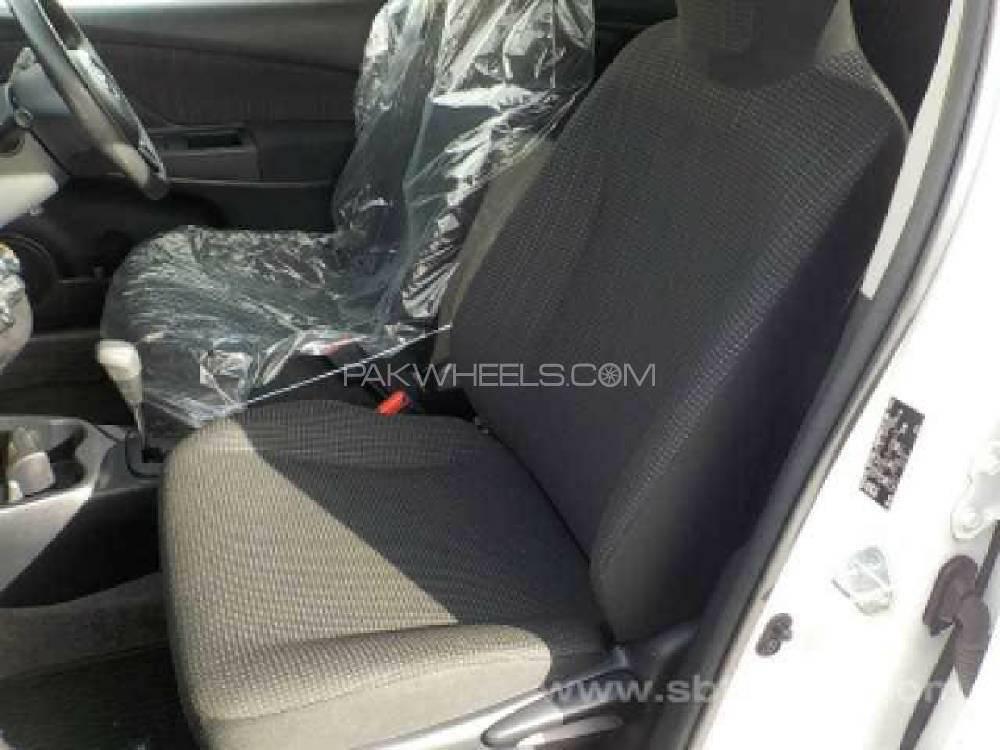 Toyota Vitz 2017 for Sale in Sargodha Toyota Vitz 2017 for Sale in Sargodha Image-13
