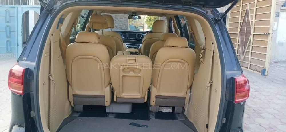 KIA Carnival 2020 for Sale in Islamabad KIA Carnival 2020 for Sale in Islamabad Image-12