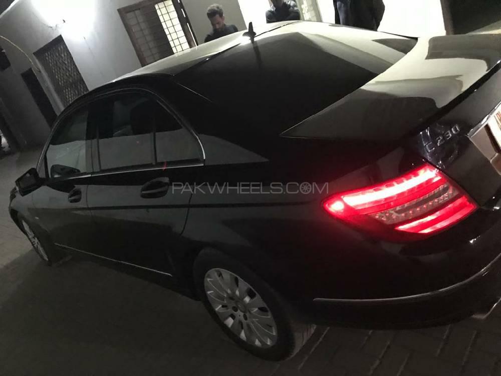 Mercedes Benz C Class 2009 for Sale in Gujranwala Image-1