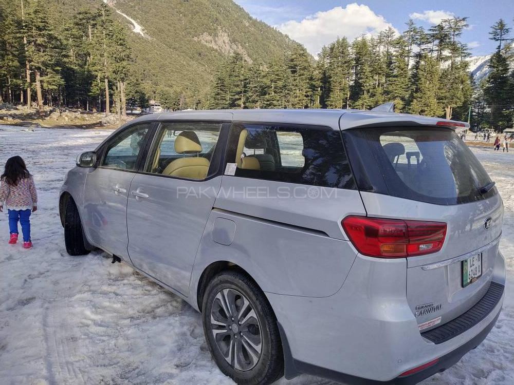 KIA Carnival 2018 for Sale in Lahore KIA Carnival 2018 for Sale in Lahore Image-4
