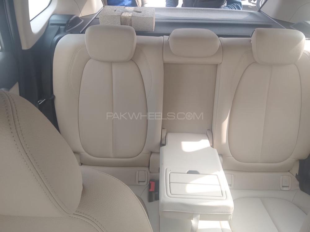 بی ایم ڈبلیو ایکس 1 2017 for Sale in لاہور بی ایم ڈبلیو ایکس 1 2017 for Sale in لاہور Image-13