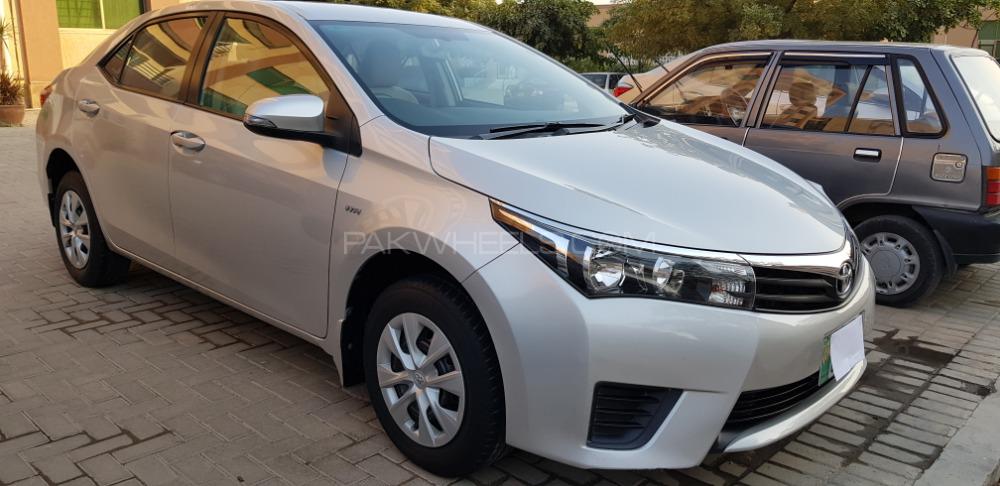 Toyota Corolla 2016 for Sale in Lahore Image-1