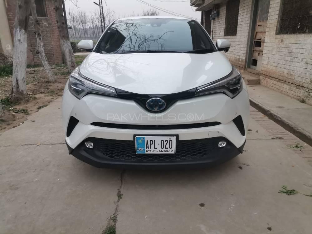 Toyota C-HR 2018 for Sale in Mardan Image-1