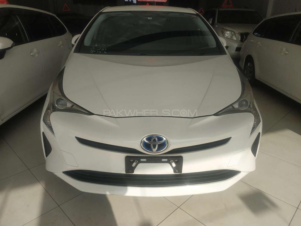 Toyota Prius 2017 for Sale in Peshawar Image-1