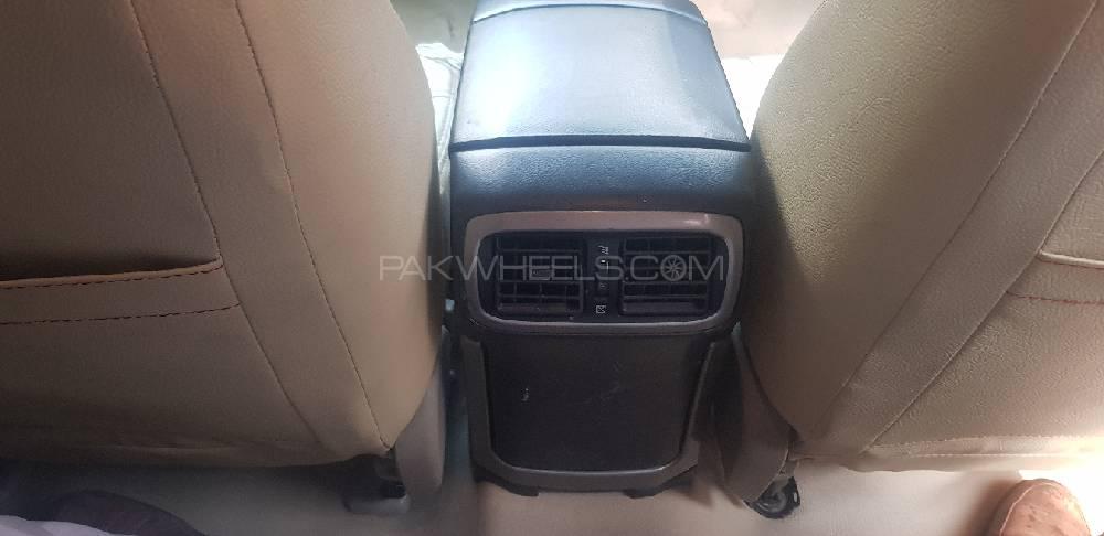 ٹویوٹا سرف 2004 for Sale in گجرانوالہ ٹویوٹا سرف 2004 for Sale in گجرانوالہ Image-8
