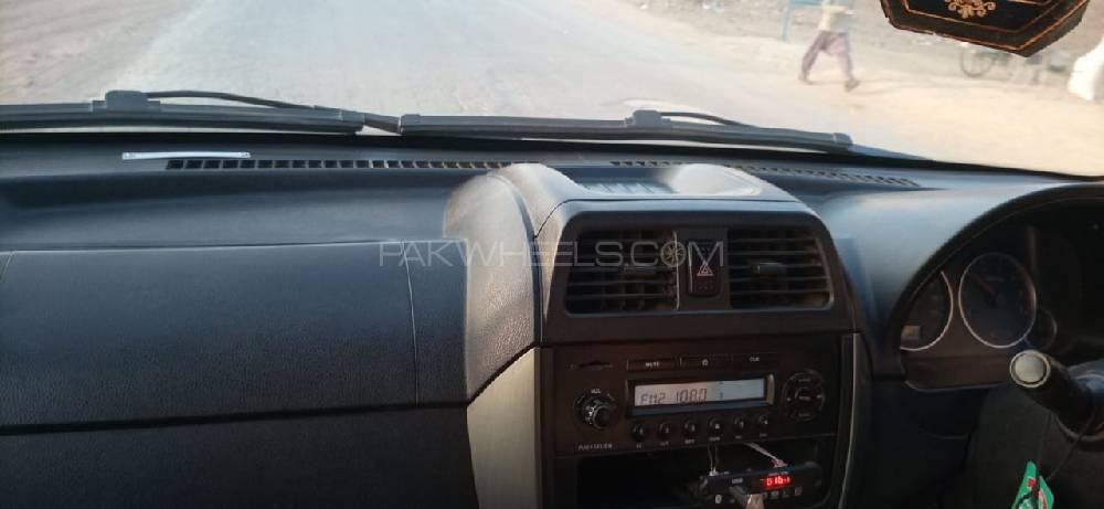 DFSK C37 2017 for Sale in Kabirwala DFSK C37 2017 for Sale in Kabirwala Image-11