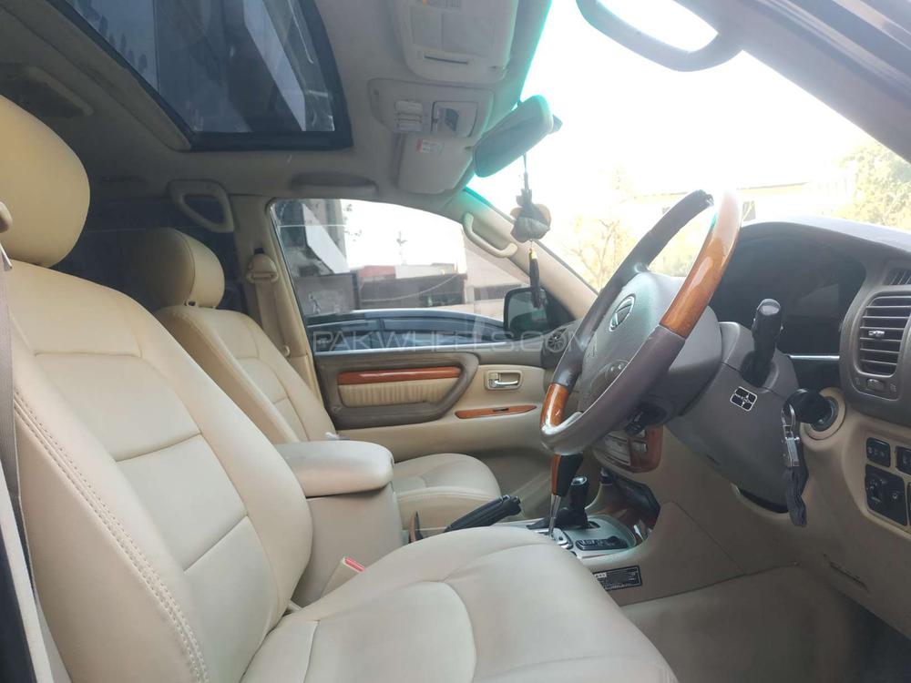 Toyota Land Cruiser 2004 for Sale in Islamabad Toyota Land Cruiser 2004 for Sale in Islamabad Image-4