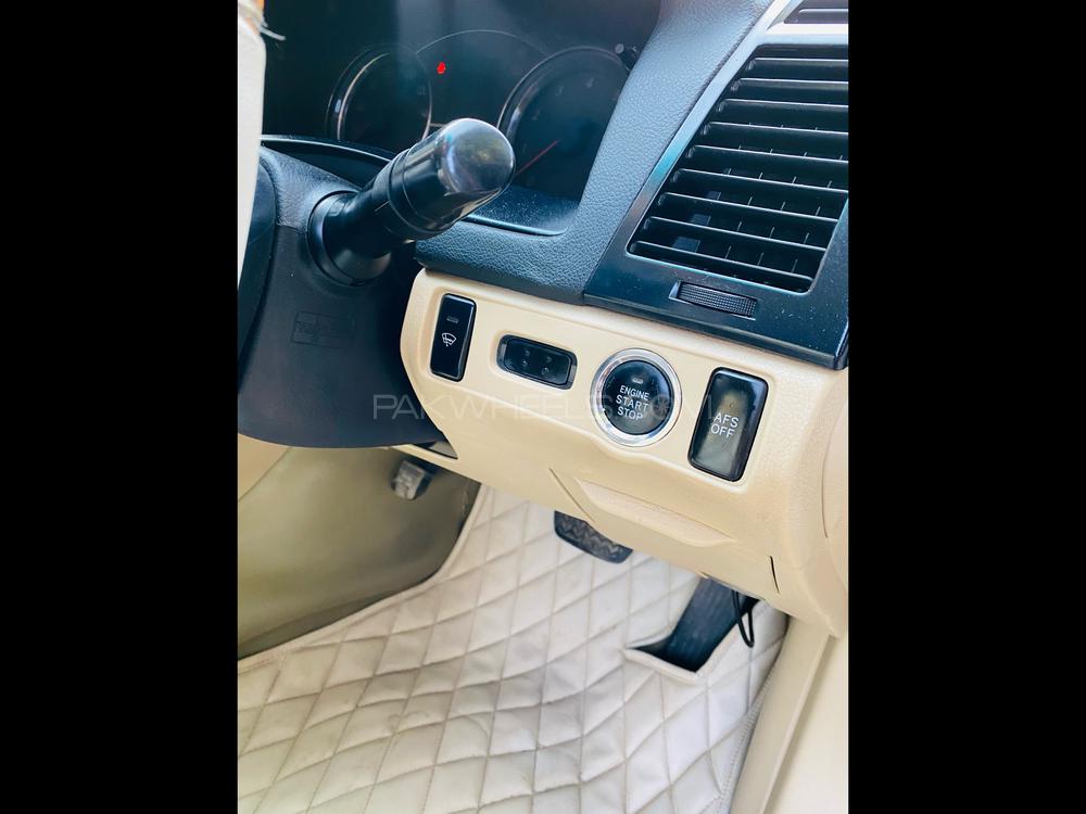 ٹویوٹا مارک ایکس 2005 for Sale in کراچی ٹویوٹا مارک ایکس 2005 for Sale in کراچی Image-12