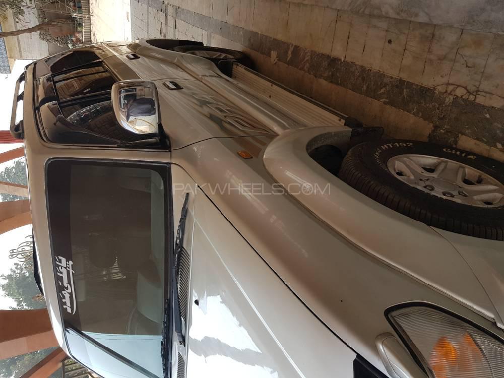 Toyota Prado 2002 for Sale in Multan Toyota Prado 2002 for Sale in Multan Image-5