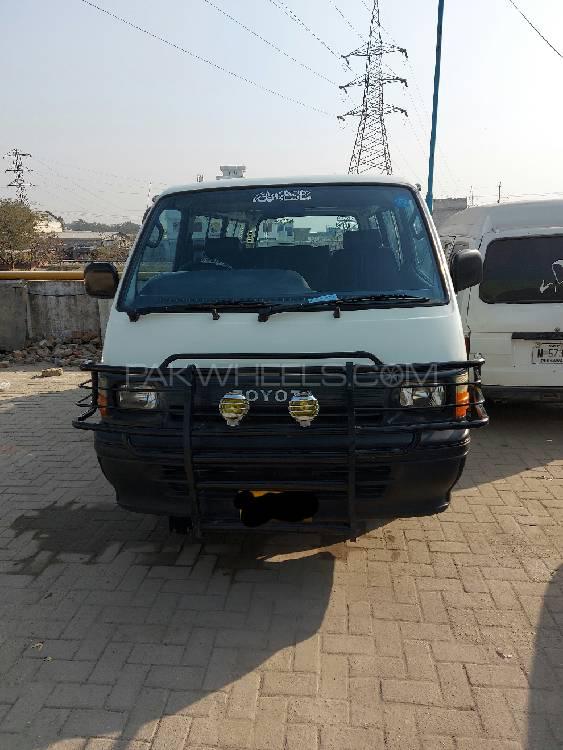 Toyota Hiace 1993 for Sale in Nowshera Toyota Hiace 1993 for Sale in Nowshera Image-3