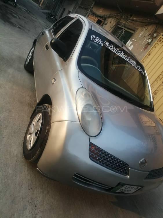 Nissan March 2002 for Sale in Lahore Image-1