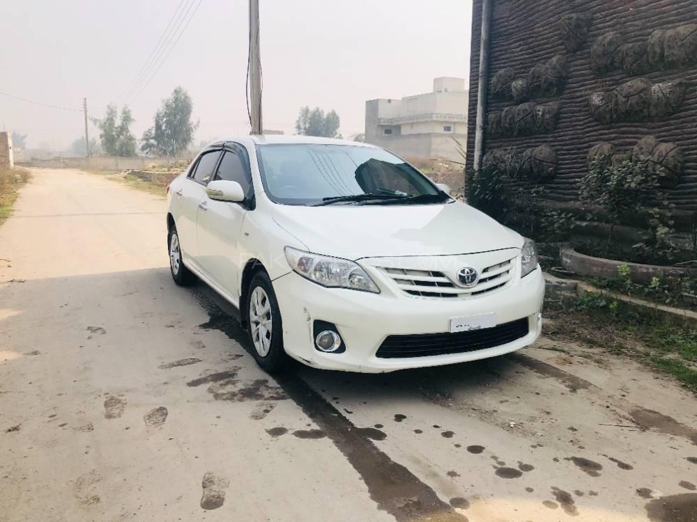 Toyota Corolla 2011 for Sale in Nowshera Image-1