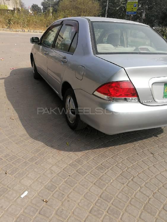 مٹسوبیشی لینسر 2005 for Sale in لاہور مٹسوبیشی لینسر 2005 for Sale in لاہور Image-5